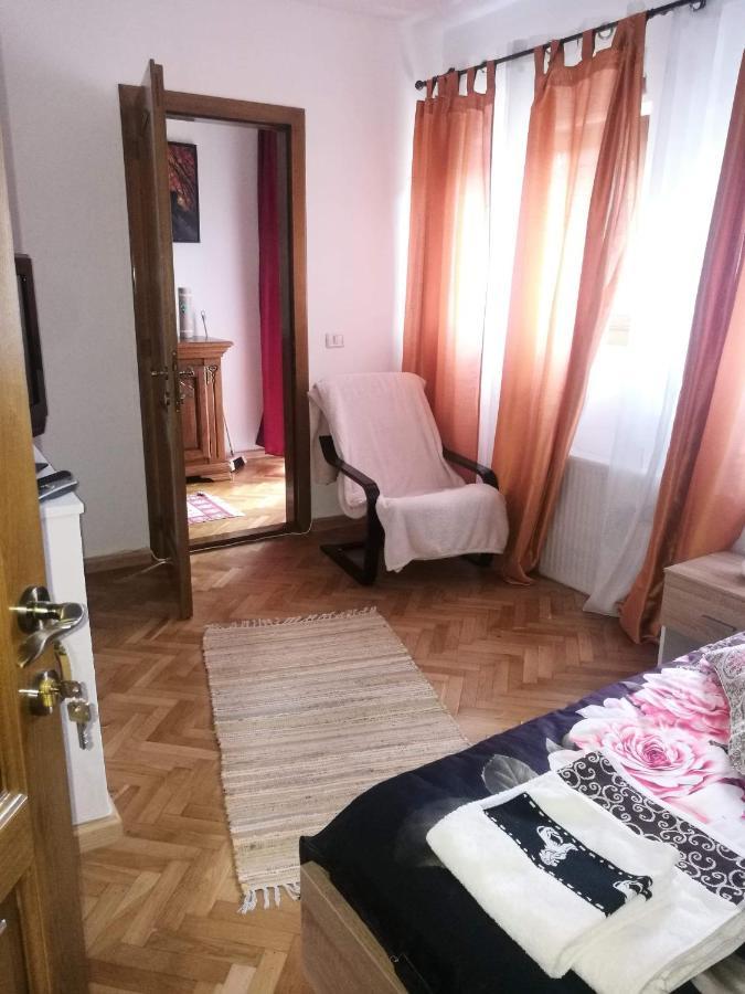 Pensiunea Costesti Kültér fotó