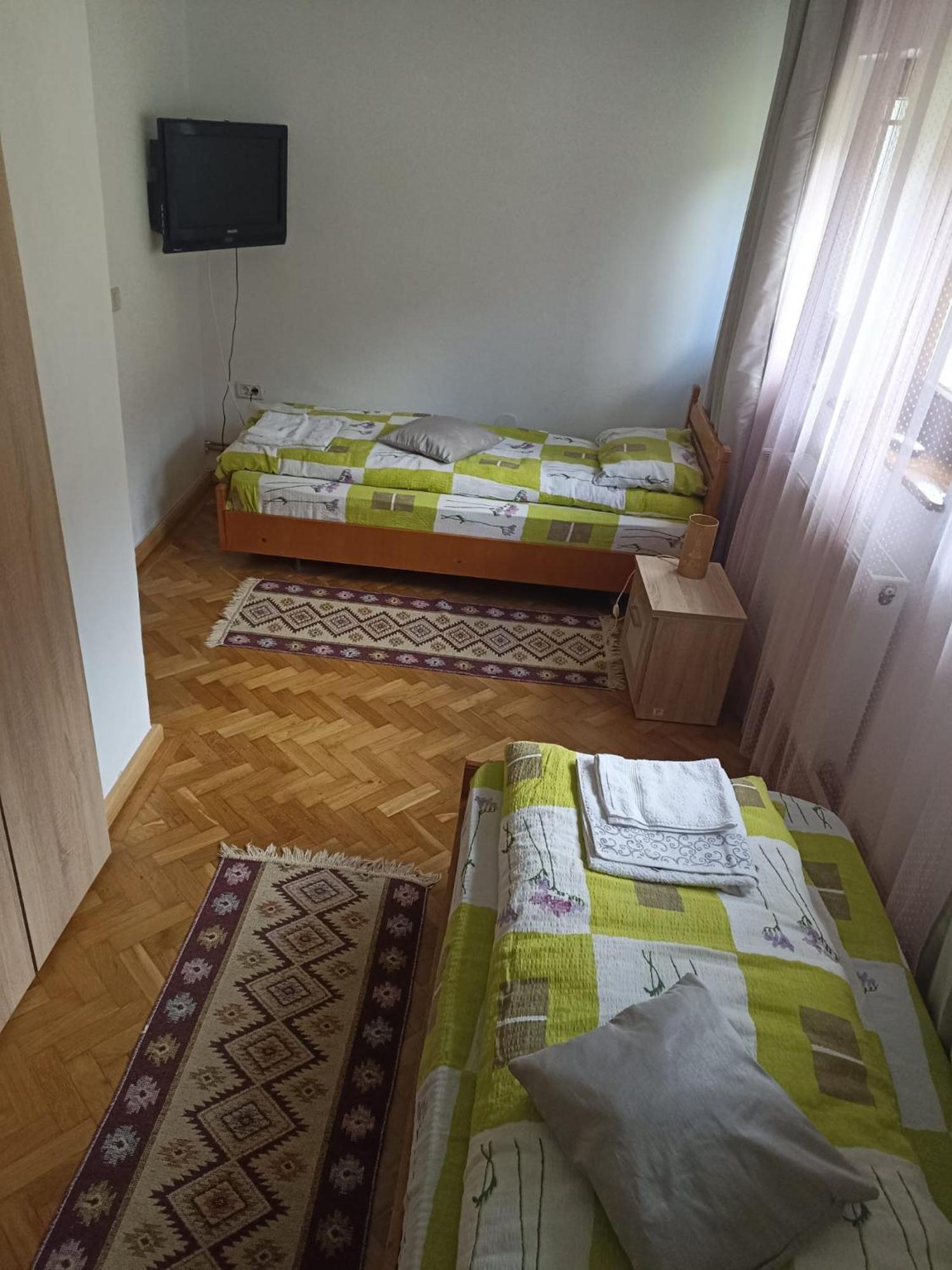 Pensiunea Costesti Kültér fotó